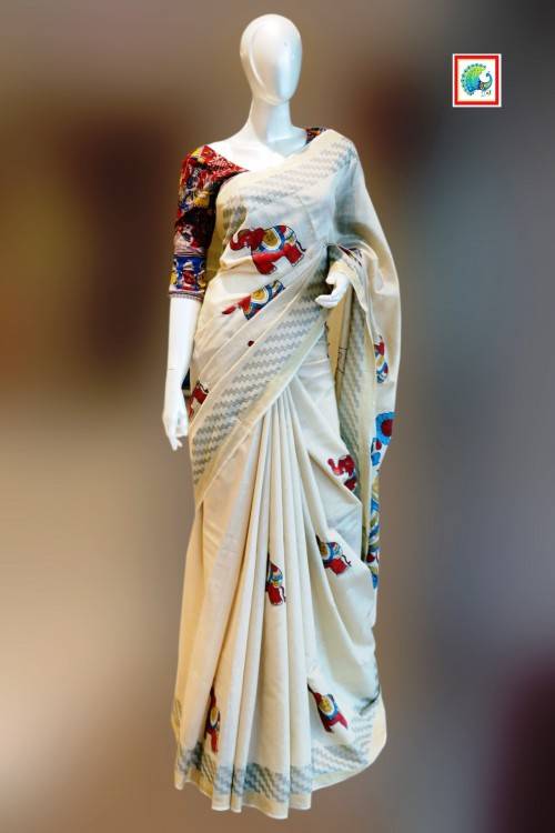 My favourite ethnic wear trend this season is the capes and if you havent already paired a cape with saree it is time to try now and with a kasavu saree